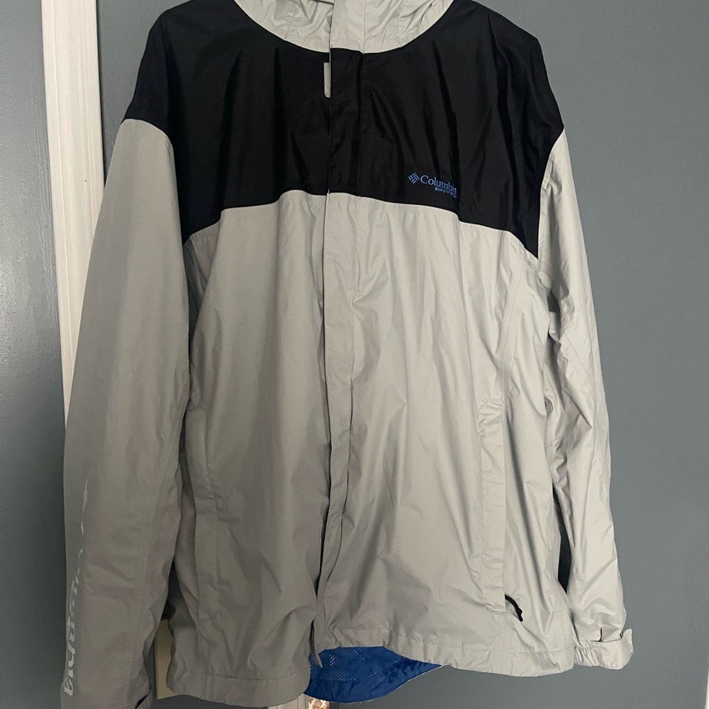 Columbia PFG rain jacket
